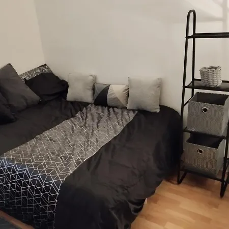 Parisian Vibes A Apartment Clichy